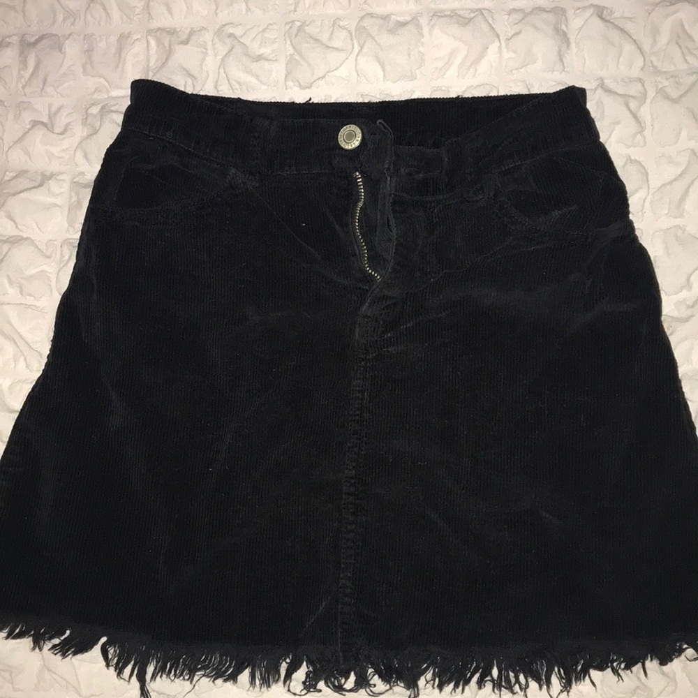 brandy melville skirt